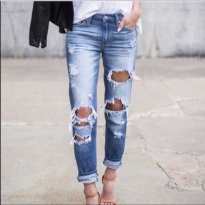 KanCan jeans in size 27!